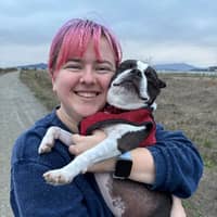 Sitter Profile Image: Isabella M.