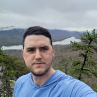 Sitter Profile Image: Peter Y.