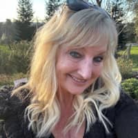 Sitter Profile Image: Shelly C.