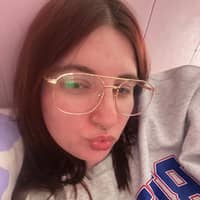 Sitter Profile Image: madeline u.