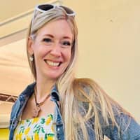 Sitter Profile Image: Daisy W.