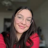 Sitter Profile Image: Angel S.