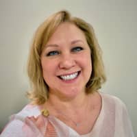 Sitter Profile Image: Elizabeth H.