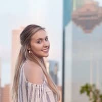 Sitter Profile Image: Crissy F.