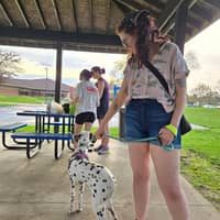 Sitter Profile Image: Elizabeth M.