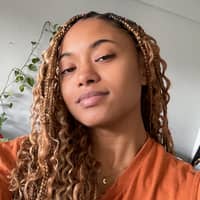 Sitter Profile Image: Nicole D.