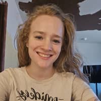 Sitter Profile Image: Elizabeth H.