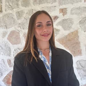 Sitter Profile Image: Emma A.