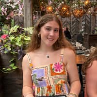 Sitter Profile Image: Natalie R.