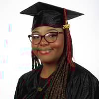 Sitter Profile Image: Symia W.