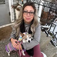 Sitter Profile Image: Tracy S.