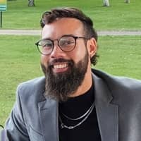 Sitter Profile Image: Edwin S.