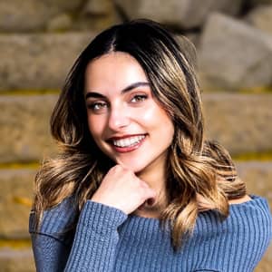 Sitter Profile Image: Leilani R.