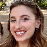 Sitter Profile Image: Riley M.