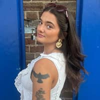 Sitter Profile Image: Mia C.