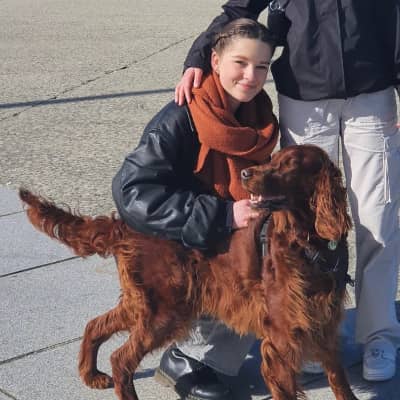 Sitter Profile Image: Lina P.