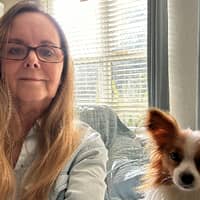 Sitter Profile Image: Elizabeth M.