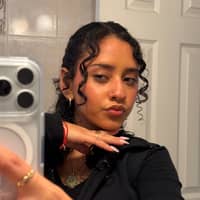 Sitter Profile Image: K C.