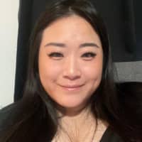 Sitter Profile Image: Phoebe T.