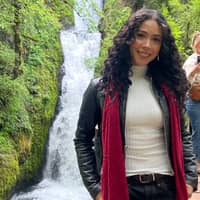 Sitter Profile Image: Allysse M.