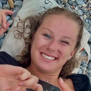 Sitter Profile Image: Clara M.