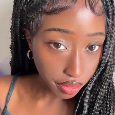 Sitter Profile Image: Mamefatou K.