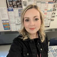 Sitter Profile Image: Emma P.