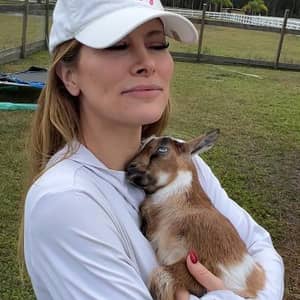 Sitter Profile Image: Rachel E.