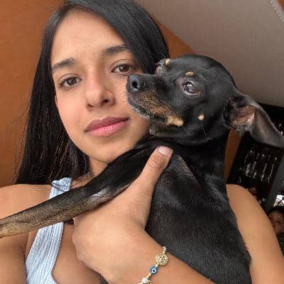Foto de perfil del cuidador: Valentina D.