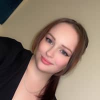 Sitter Profile Image: Lillian W.