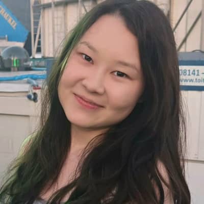 Sitter Profile Image: Tomiris I.