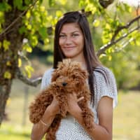 Sitter Profile Image: Elsa K.