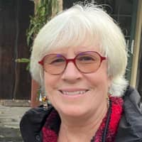 Sitter Profile Image: Mary C.