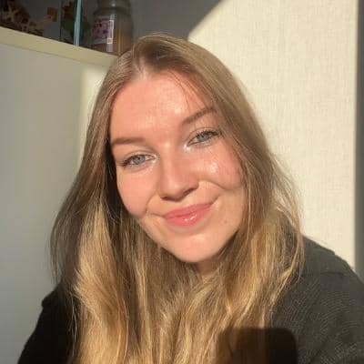 Sitter Profile Image: Jeanne A.