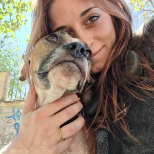 Sitter Profile Image: Lorena M.