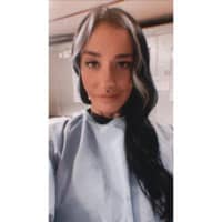 Sitter Profile Image: Linzi L.