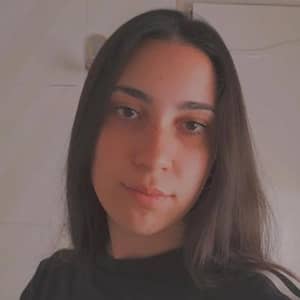 Sitter Profile Image: Isabel Maria G.