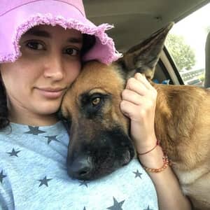 Sitter Profile Image: Juliana G.