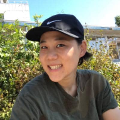 Sitter Profile Image: Yu Gin K.