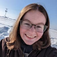 Sitter Profile Image: Claudia L.