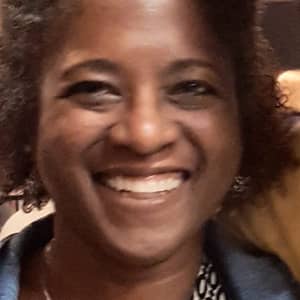 Kelly R.