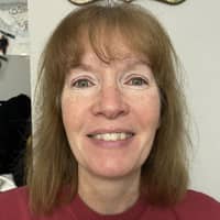 Sitter Profile Image: Donna C.