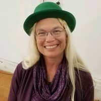 Sitter Profile Image: Heather H.