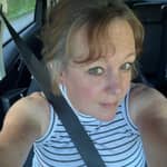 Sitter Profile Image: julie w.