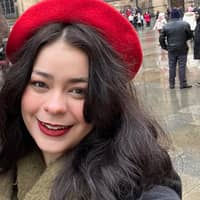 Sitter Profile Image: Anna H.