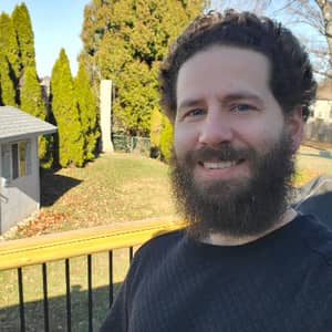 Sitter Profile Image: Ryan F.