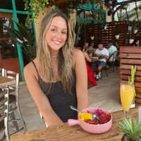 Sitter Profile Image: Sophia M.