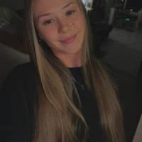 Sitter Profile Image: Mackenzie B.