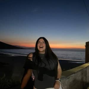 Sitter Profile Image: Josefina P.