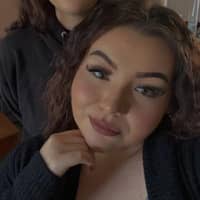 Sitter Profile Image: Danielle R.